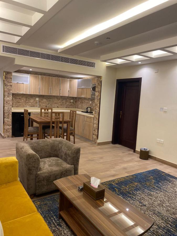 MOMENTS HOTEl فندق لحظات جدة المظهر الخارجي الصورة